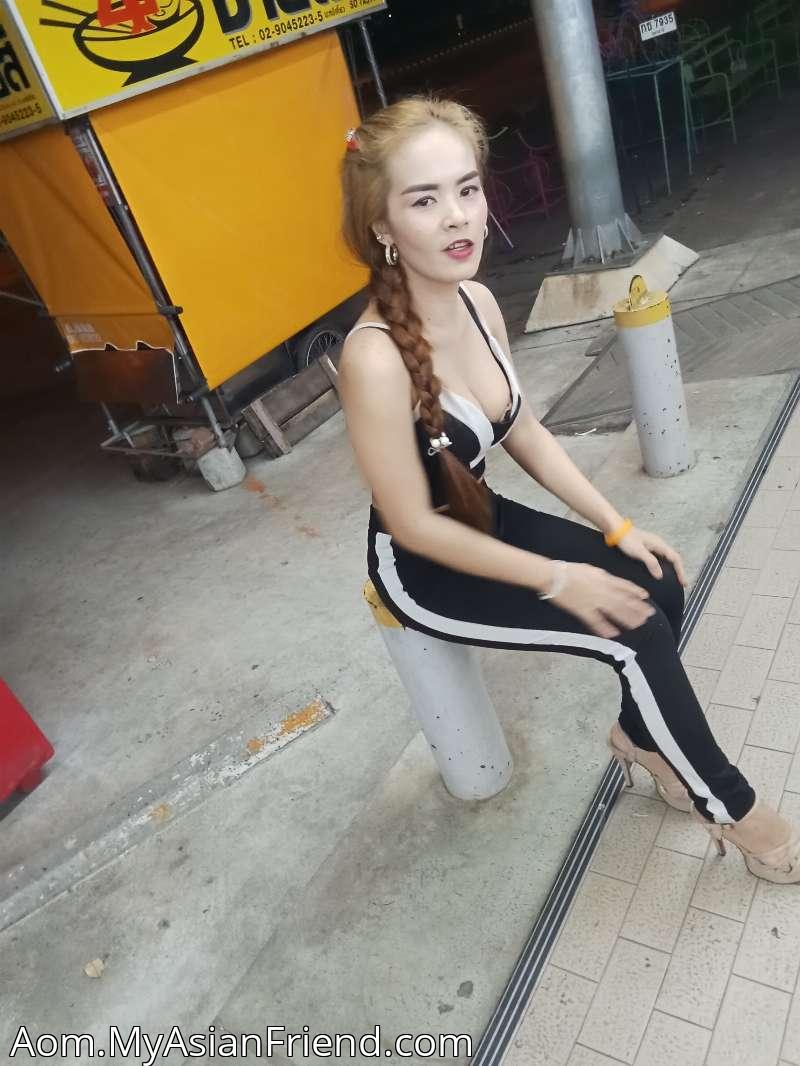 Aom Da Body photo from May 10, 2025