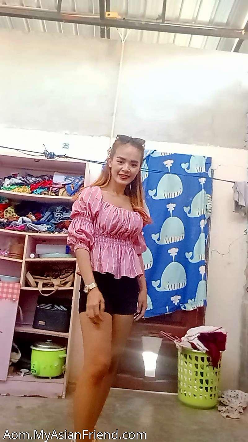 Aom Da Body photo from February 16, 2026